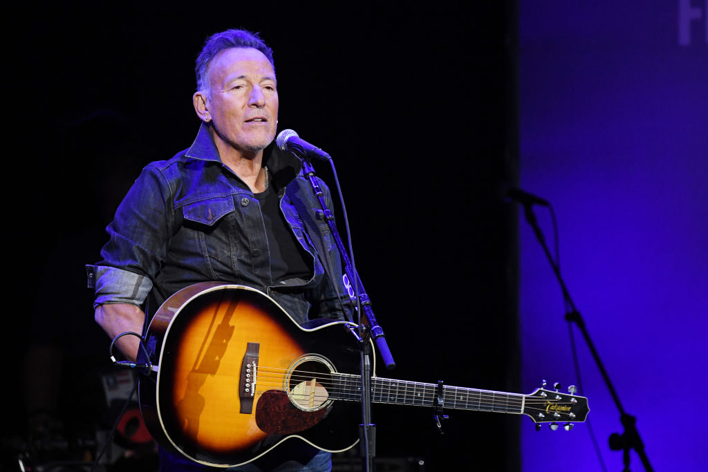 NEW YORK, NEW YORK - NOVEMBER 04: Bruce Springsteen performs onstage during the 13th annual Stand Up for Heroes to benefit the Bob Woodruff Foundation at The Hulu Theater at Madison Square Garden on November 04, 2019 in New York City. (Photo by Mike Coppola/Getty Images for The Bob Woodruff Foundation)